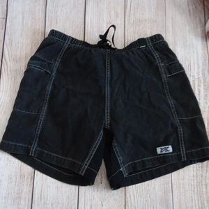 Zoic L black mountain bike shorts.